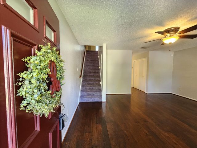 17742 Kings Park Lane, Houston, TX 77058
