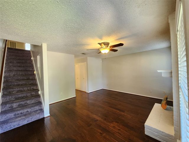 17742 Kings Park Lane, Houston, TX 77058