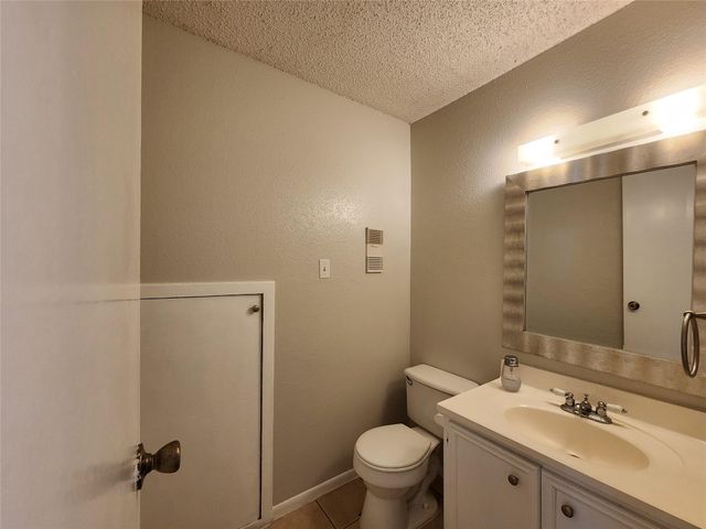 17742 Kings Park Lane, Houston, TX 77058