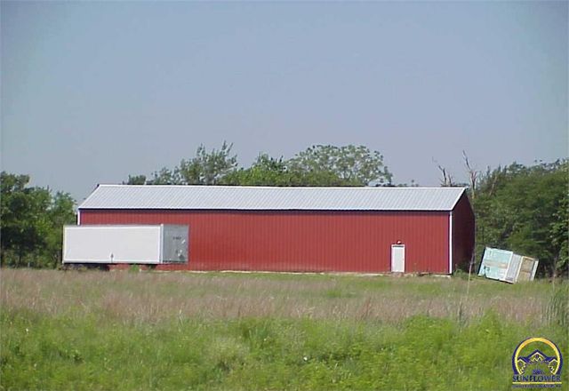 1371 S Hwy 99, Emporia, KS 66801