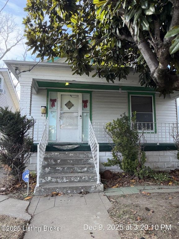 822 S 42nd St, Louisville, KY 40211