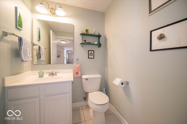 17987 Kinder Oak Drive, Noblesville, IN 46062