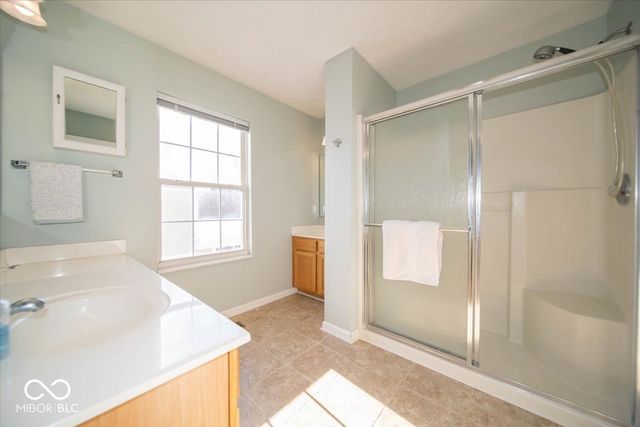 17987 Kinder Oak Drive, Noblesville, IN 46062