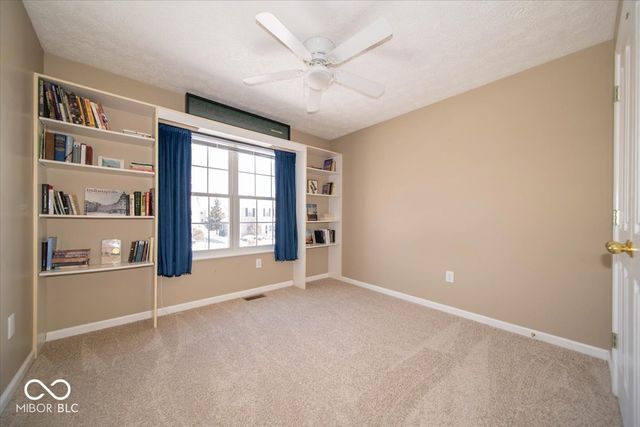 17987 Kinder Oak Drive, Noblesville, IN 46062