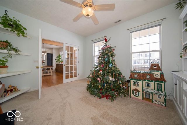 17987 Kinder Oak Drive, Noblesville, IN 46062