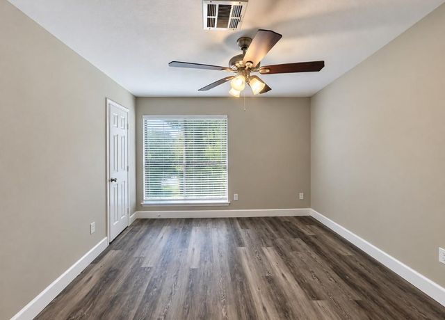 255 Andorra Lane, Houston, TX 77015