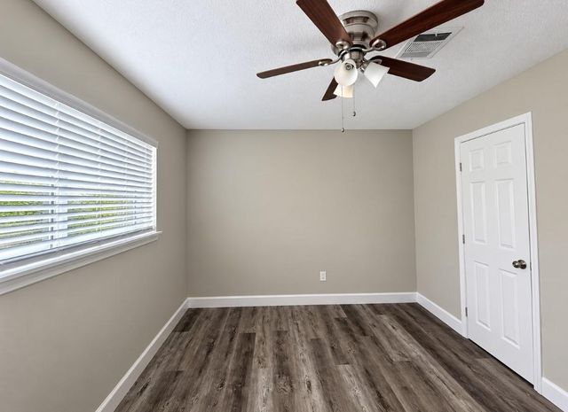 255 Andorra Lane, Houston, TX 77015