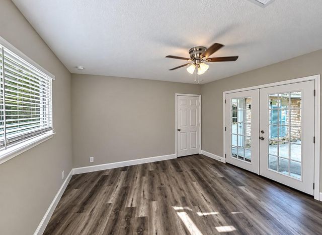 255 Andorra Lane, Houston, TX 77015