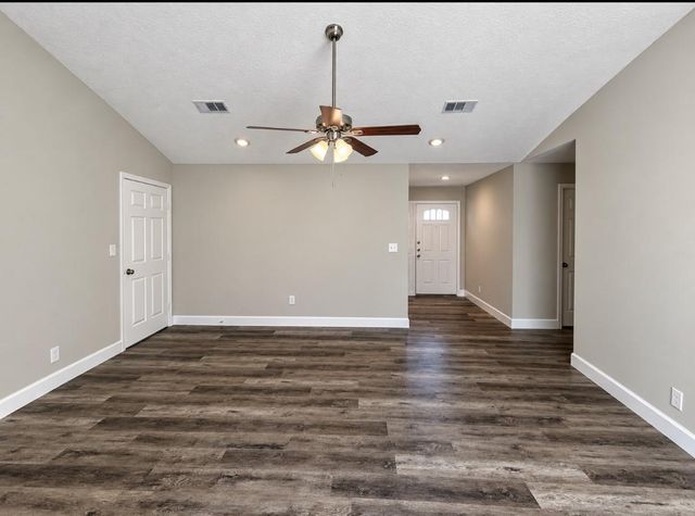 255 Andorra Lane, Houston, TX 77015
