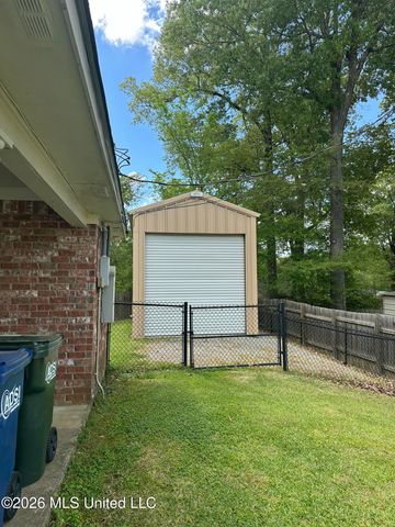 112 Thistledown Drive, Natchez, MS 39120