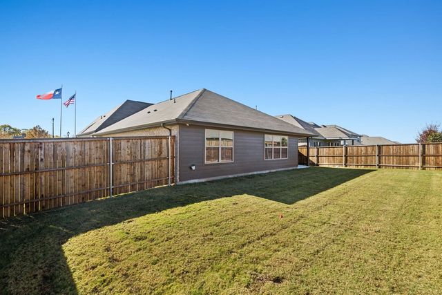 552 Stone Hollow Drive, Van Alstyne, TX 75495
