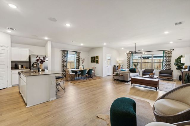 552 Stone Hollow Drive, Van Alstyne, TX 75495