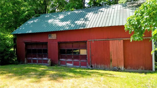 74 Highland Avenue, Florida, NY 10921