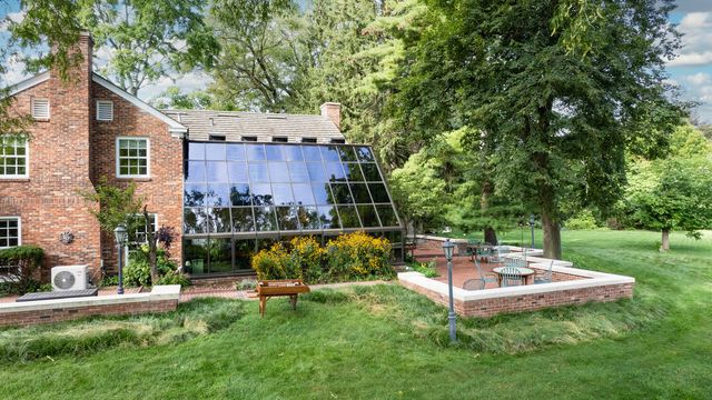 812 Dodds Drive, Champaign, IL 61820