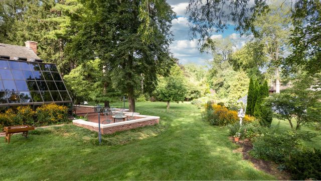 812 Dodds Drive, Champaign, IL 61820