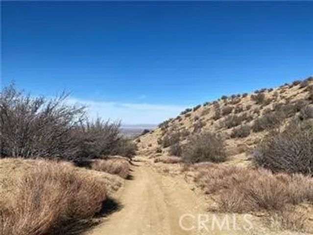 0 Dry Creek, Pinon Hills, CA 92372