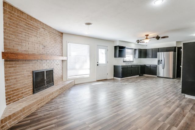 2123 66th Street, Lubbock, TX 79412