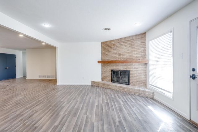 2123 66th Street, Lubbock, TX 79412