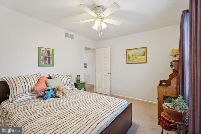 8619 THOMAS MILL TER, Philadelphia, PA 19128