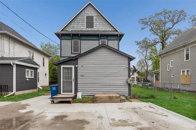 1144 27th Street, Des Moines, IA 50311