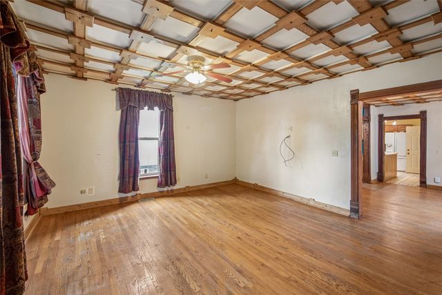 1144 27th Street, Des Moines, IA 50311