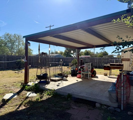 503 2nd Street, Lorenzo, TX 79343