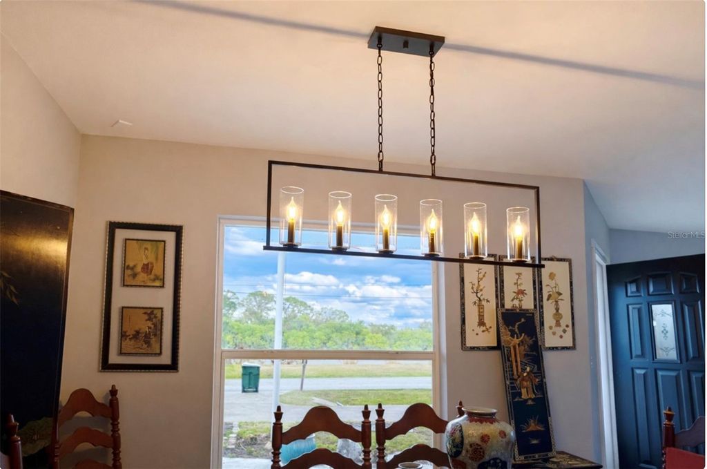 Image 3 of property listing at 4172 TARPON ROAD, Venice, FL 34293