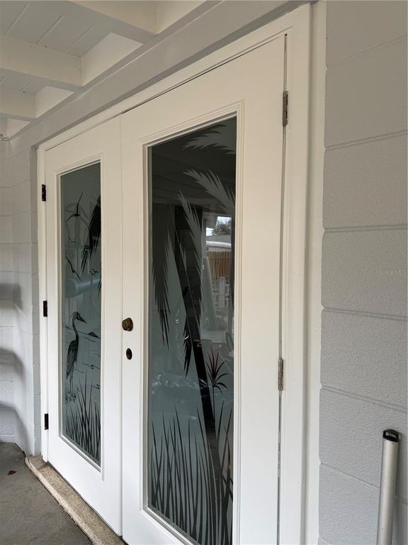 Image 21 of property listing at 4172 TARPON ROAD, Venice, FL 34293