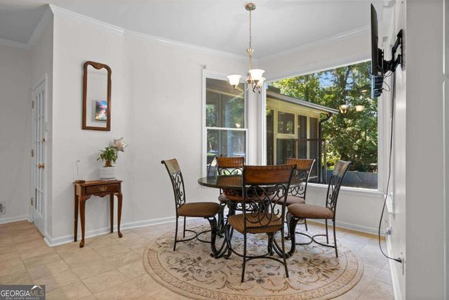 10560 Haynes Bridge Road, Alpharetta, GA 30022