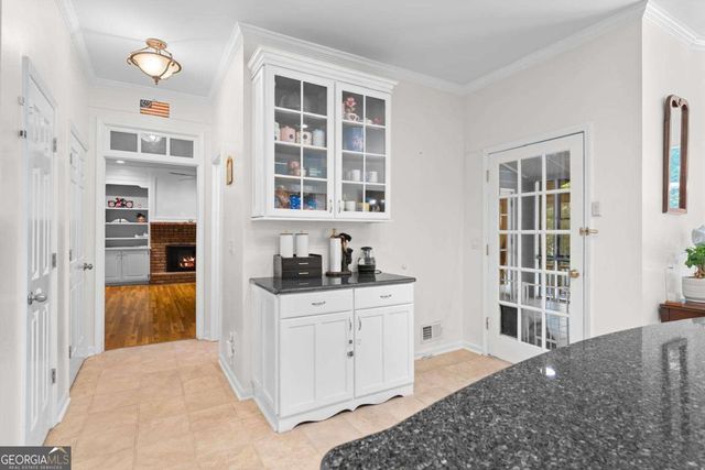 10560 Haynes Bridge Road, Alpharetta, GA 30022