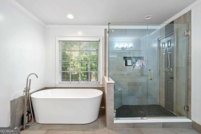 10560 Haynes Bridge Road, Alpharetta, GA 30022