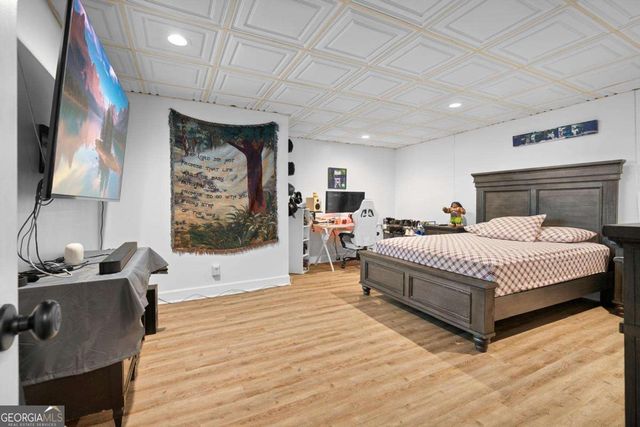 10560 Haynes Bridge Road, Alpharetta, GA 30022