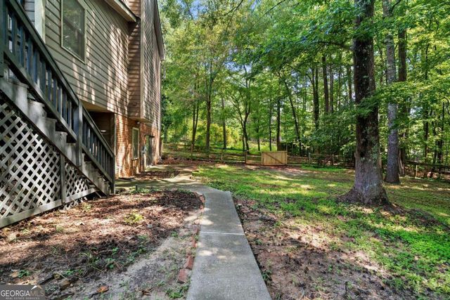 10560 Haynes Bridge Road, Alpharetta, GA 30022