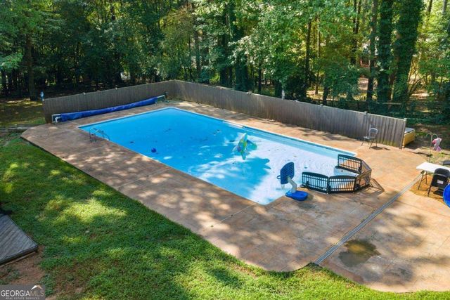 10560 Haynes Bridge Road, Alpharetta, GA 30022