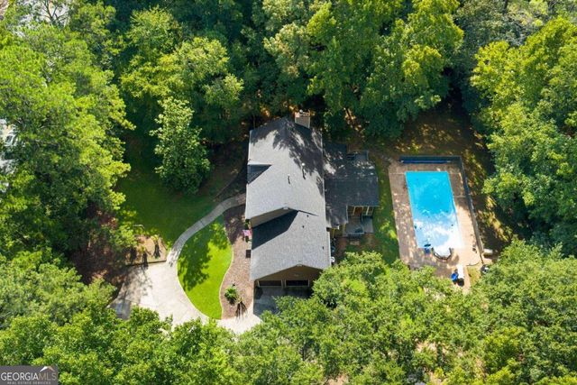 10560 Haynes Bridge Road, Alpharetta, GA 30022