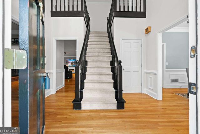 10560 Haynes Bridge Road, Alpharetta, GA 30022