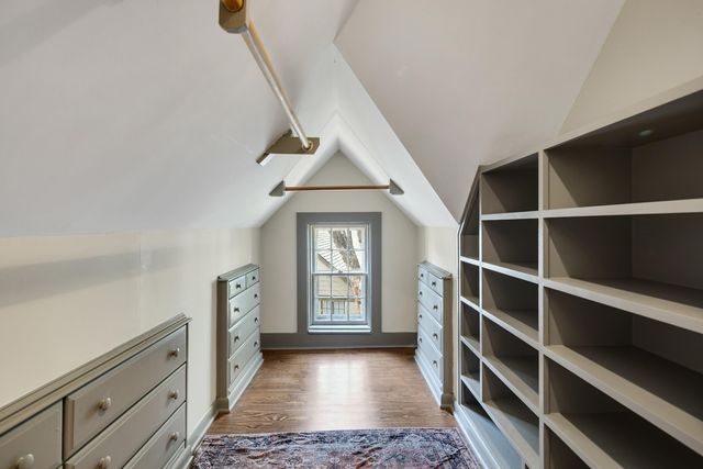 2056 HALLWOOD DR, Memphis, TN 38107