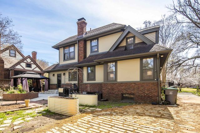 2056 HALLWOOD DR, Memphis, TN 38107