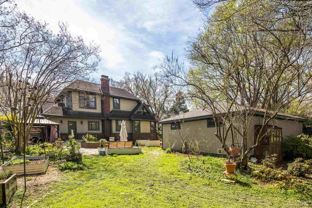 2056 HALLWOOD DR, Memphis, TN 38107