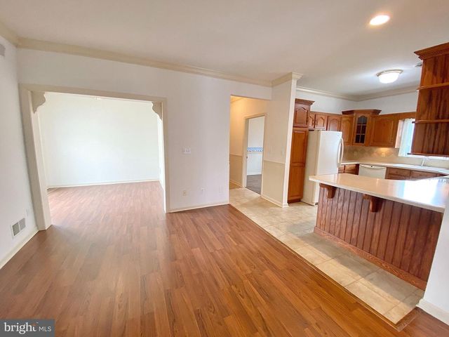 1476 SPRING SIDE DR E, Chambersburg, PA 17202