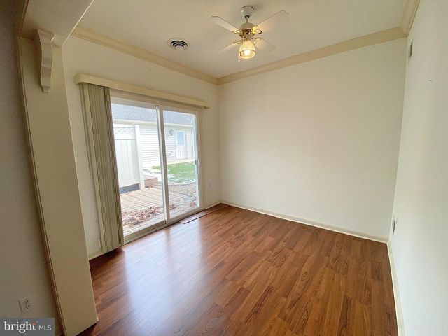 1476 SPRING SIDE DR E, Chambersburg, PA 17202