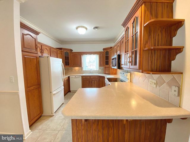 1476 SPRING SIDE DR E, Chambersburg, PA 17202