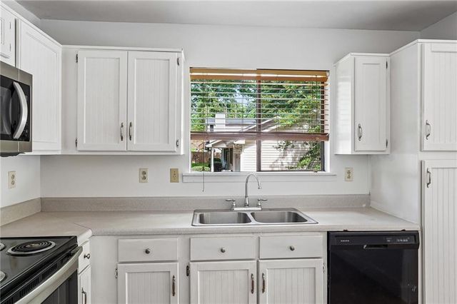 2550 Big Oaks Drive SW, Marietta, GA 30064