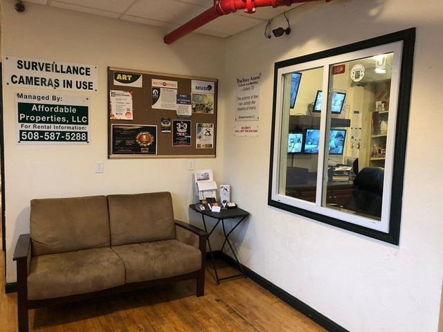 33 Dover St 333, Brockton, MA 02301