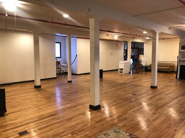 33 Dover St 333, Brockton, MA 02301