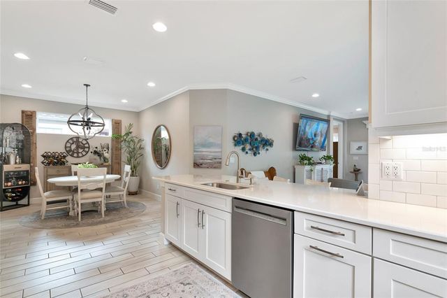 5324 POPOLI WAY, Sarasota, FL 34238