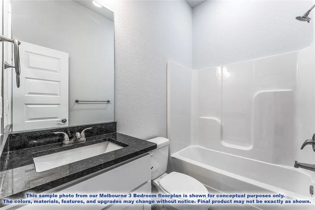 1041 Glenora Avenue, Lowell, AR 72745