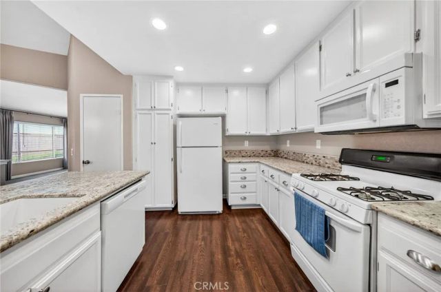 40632 Corte Albara, Murrieta, CA 92562