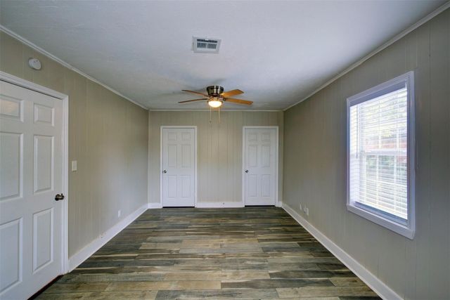 4220 Delhi Street, Houston, TX 77022