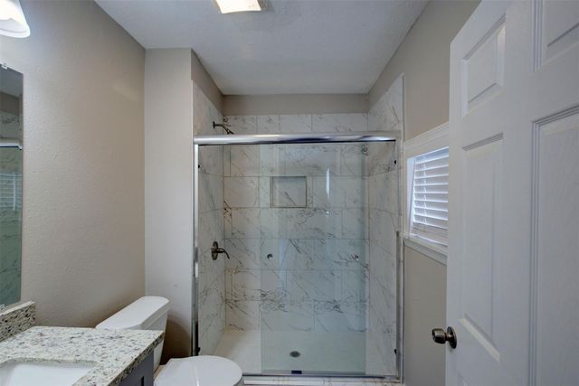 4220 Delhi Street, Houston, TX 77022